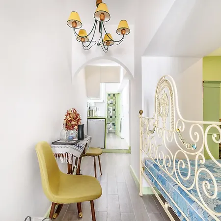 Alfama's Nest Adica